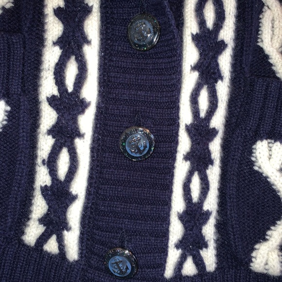 CHANEL Métiers d'Art 2018 Paris-Hamburg Cardigan - Picture 7 of 17